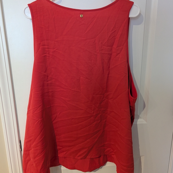 Fabletics Bold Red Tank Top - Picture 3 of 3